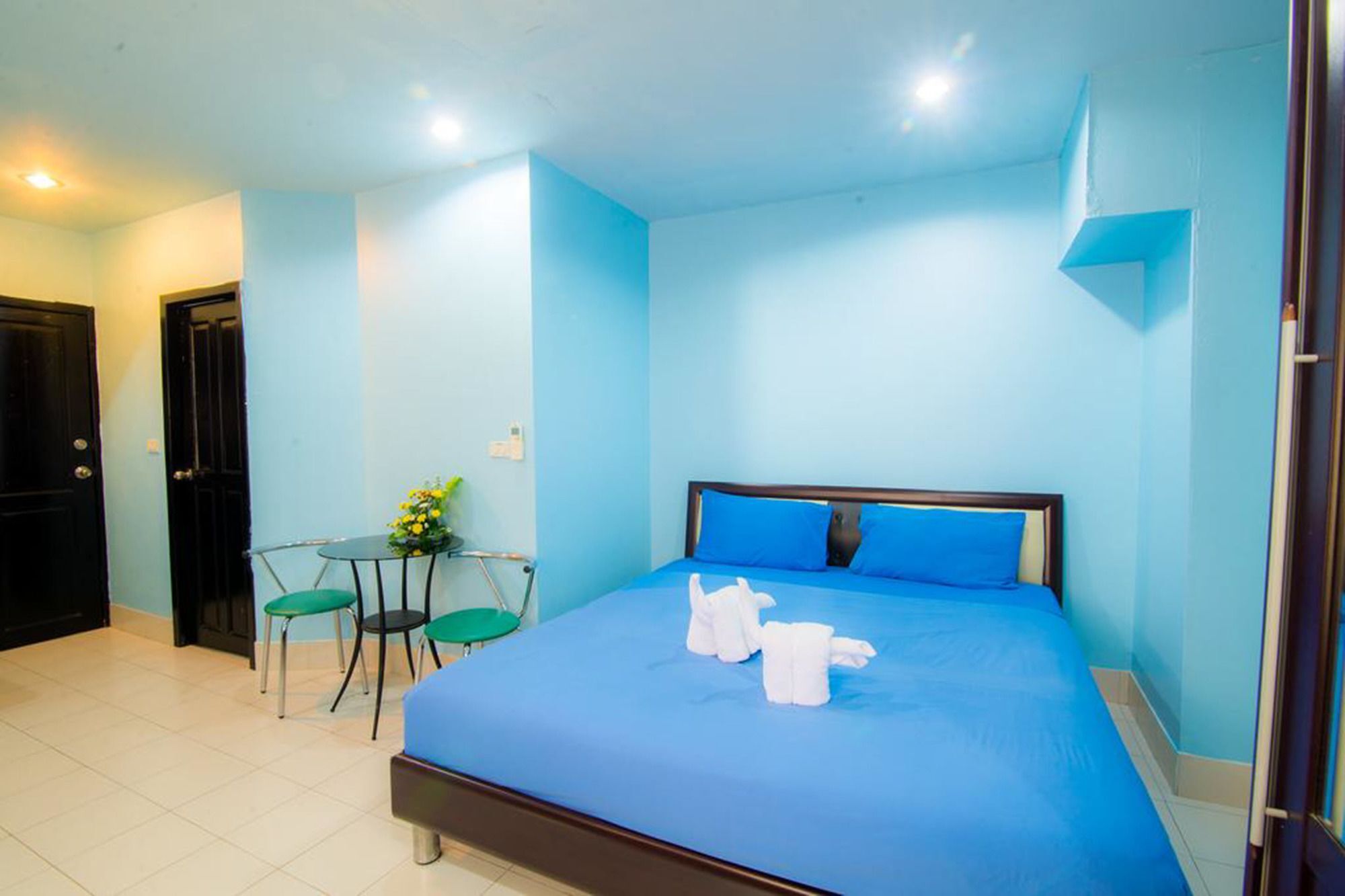De Apartment Pattaya Exterior foto